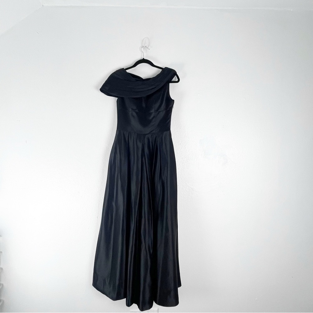 LANTING Bride Classic Black Off Shoulder Side Zip Maxi Dress Wedding Gala Event